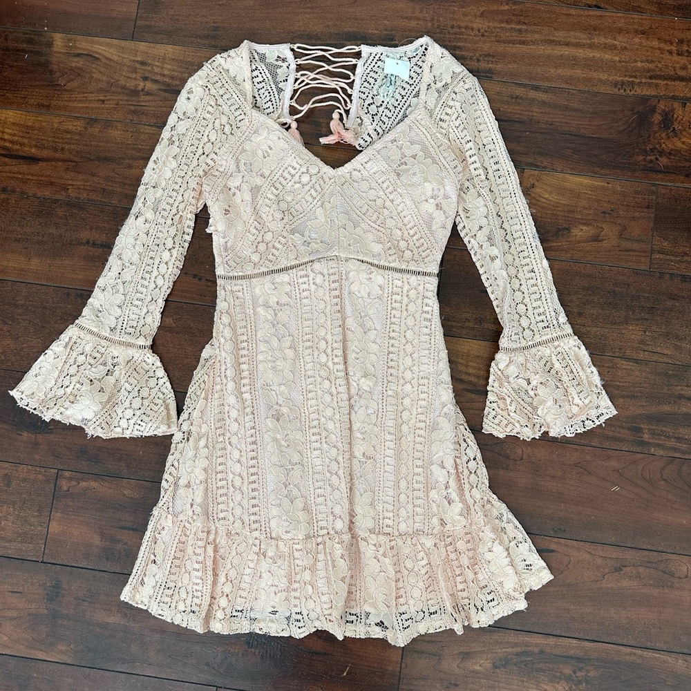 Boutique Lace Mini Dress XS